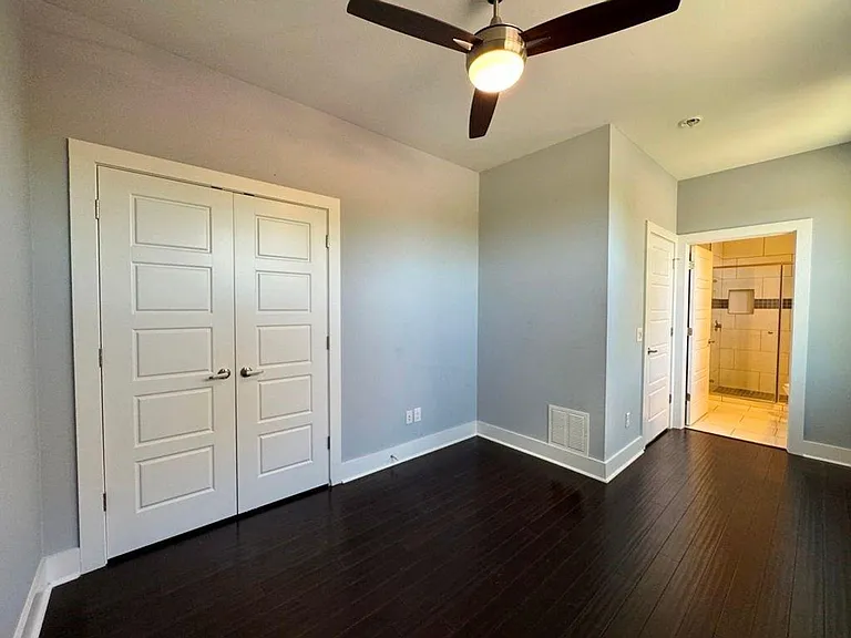 6201 Felix Ave #A — Photo 34