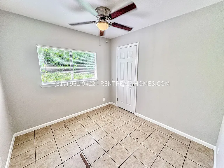 5840 Glacier Sun Dr — Photo 6
