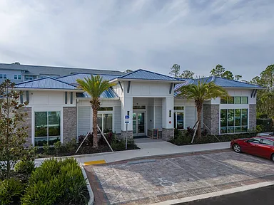 Island Pointe Apartments