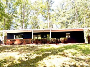 11532 Elmwood Ln, Chester, VA 23831