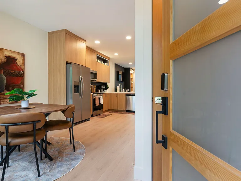 3013 NE Ainsworth St — Photo 35