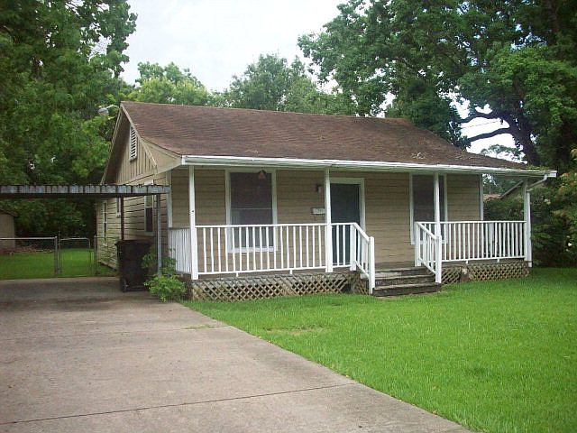1st image of 2109 Avenue C