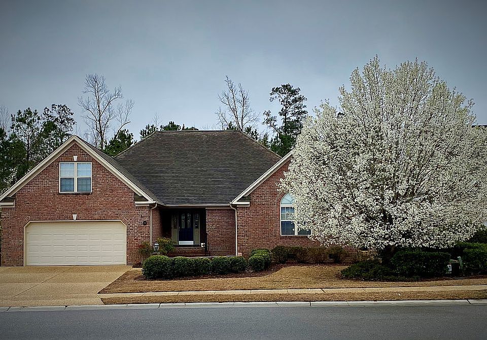 1st image of 1104 Charlton Way