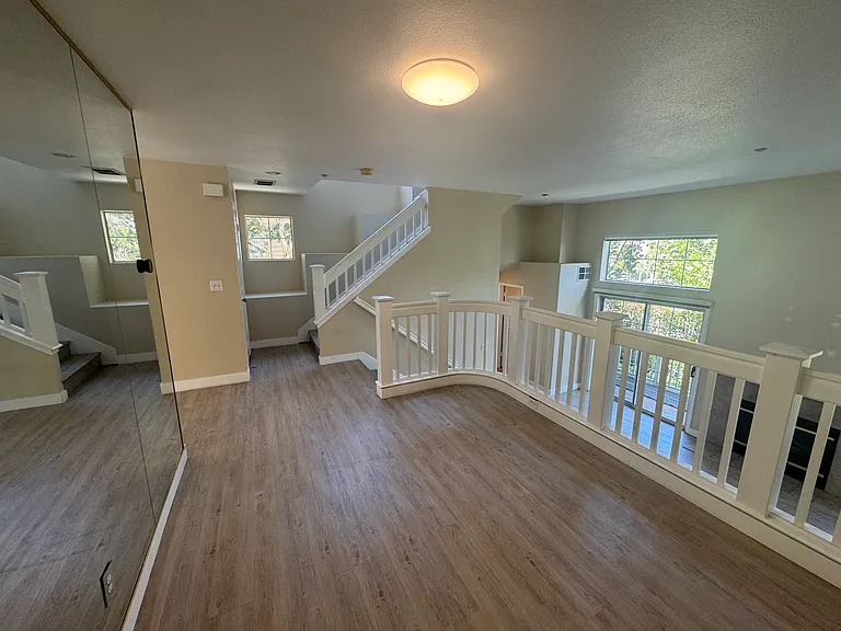 1 Buccaneer Ln — Photo 4