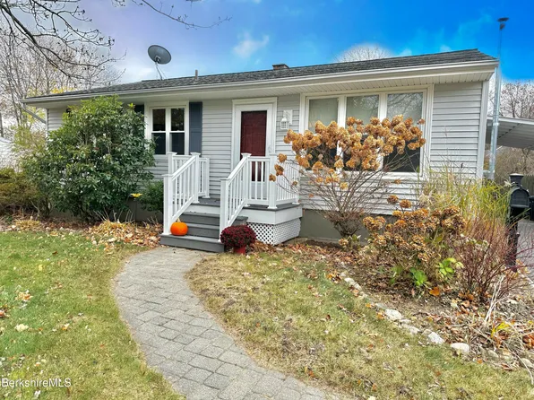 52 New York Ave, Pittsfield, MA 01201