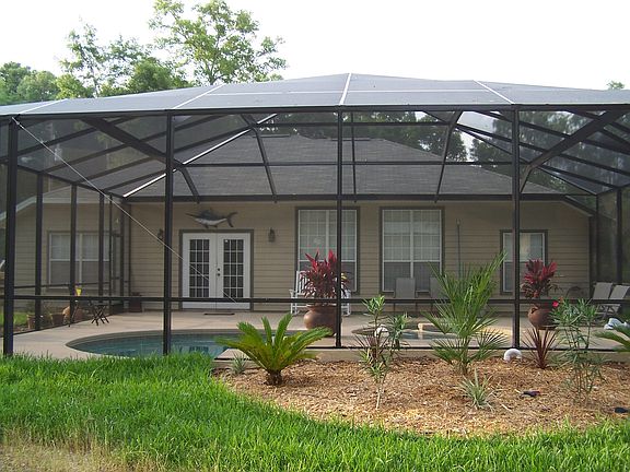 view of screen enclosure