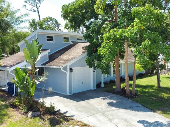 4215 Murdock Ave, Sarasota, FL 34231