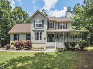 206 Strathmore Dr, Sharpsburg, GA 30277
