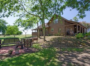 3100 Wm B Travis Ln, Brenham, TX 77833