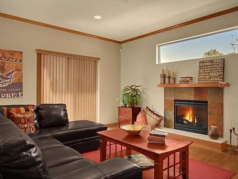 Hawks Landing Townhomes — Photo 5
