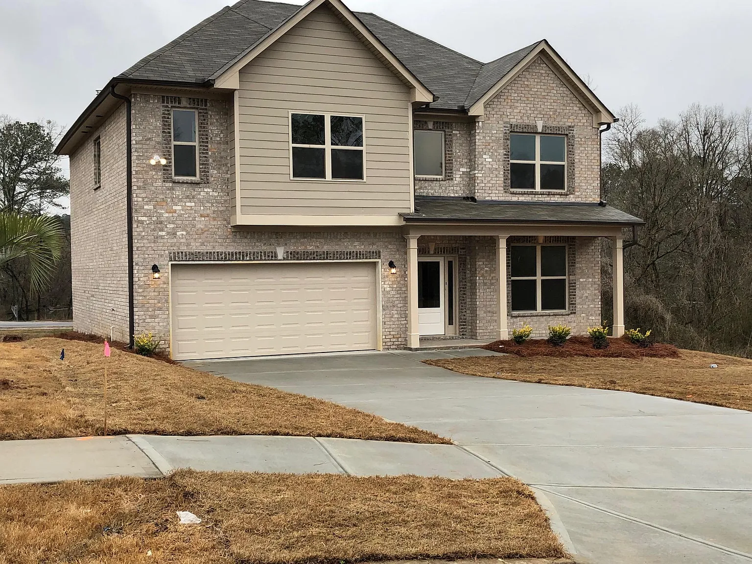 4 bed, 3.5 bath, 3000 sqft, $2,950 — Photo 1