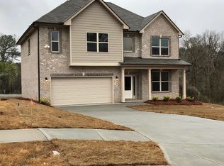 5046 Lynnonhall Ct, Lithonia, GA 30038