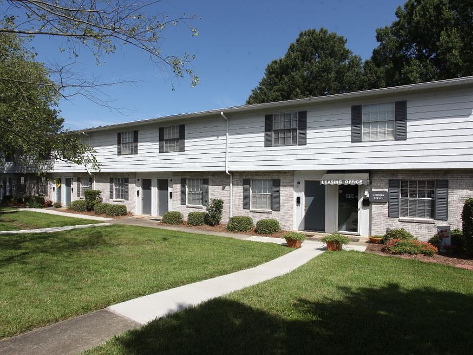 Leasing Office