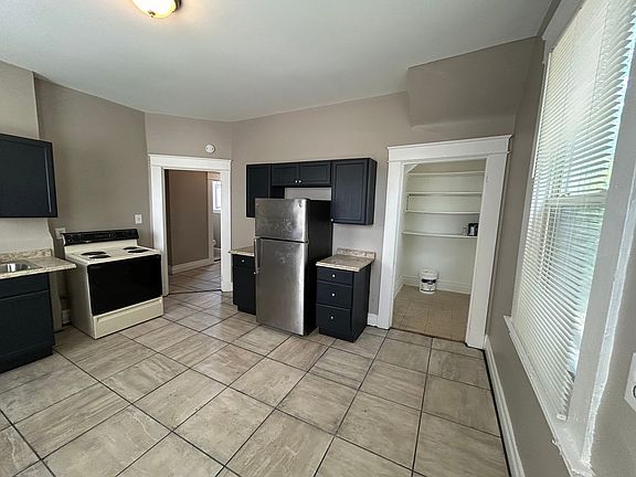 5th image of 1214 Iliff Ave #2