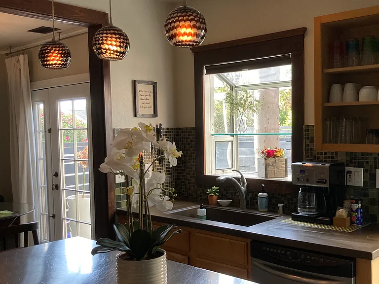 3720 Crestwood Pl — Photo 9