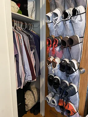 Rented by Anchor Associates | media 21