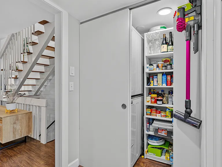 Built in pantry