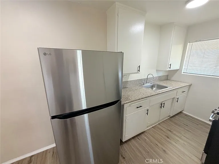 316 N San Gabriel Ave #D — Photo 6