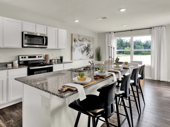 5476 Cypress Cir S, Fulton, GA 30349