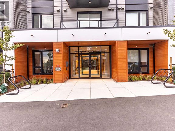 5th image of 601 Rochester Ave #511