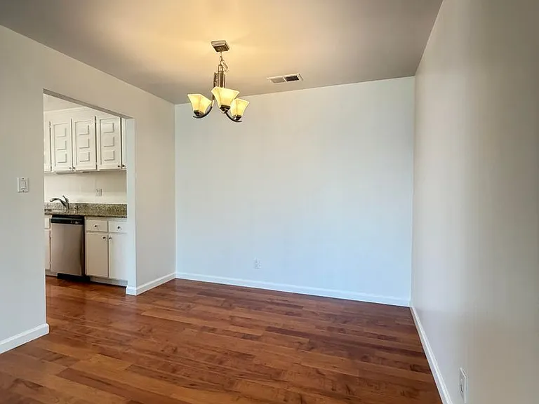 3555 Magnolia Dr — Photo 12