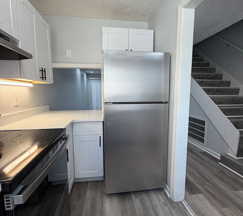 1st image of 1433 Shipley Ferry Rd E APT 3