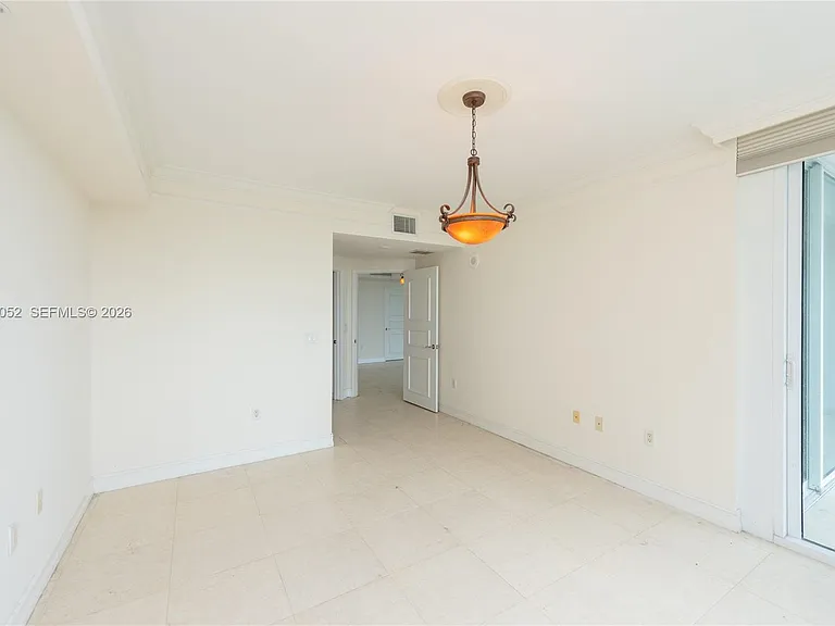 19400 Turnberry Way #1621 — Photo 20