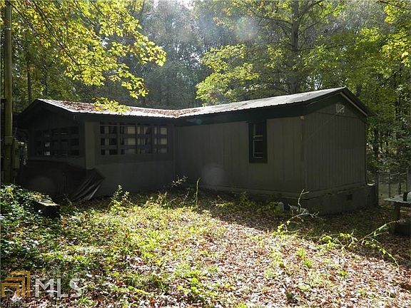3rd image of 20 Oak Leaf Ct