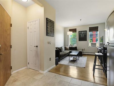 1107 Washington St APT 5, Hoboken, NJ, 07030