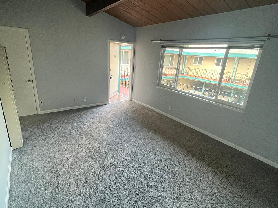 1st image of 1718 Sequoia Ave #6