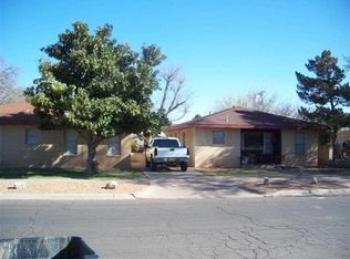 909 S Michigan Ave, Roswell, NM 88203
