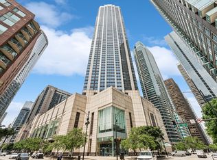 512 N McClurg Ct APT 3806, Chicago, IL 60611
