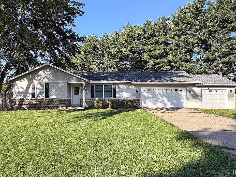 1st image of 53537 Cleveland Estates Dr