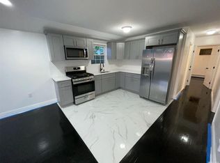 14725 223rd St, Springfield Gardens, NY 11413