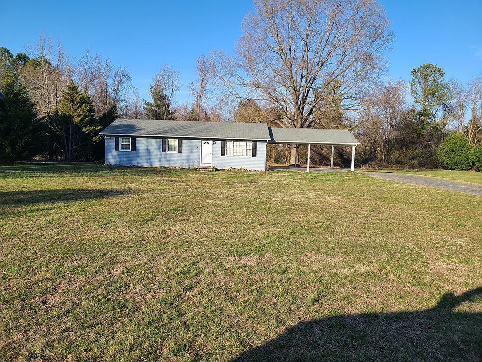 1st image of 38388 Hills Ln