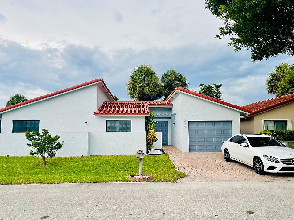 1st image of 209 NW 47th Avenue