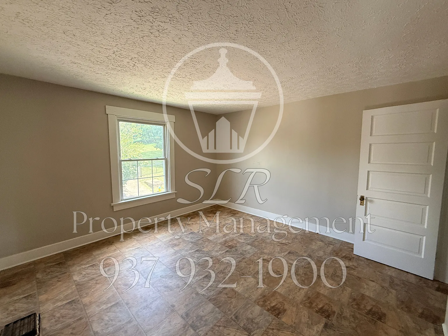 617 Saint Paul Avenue - 617 — Photo 4