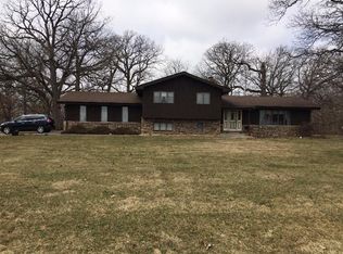 13528 Delaware St, Crown Point, IN 46307