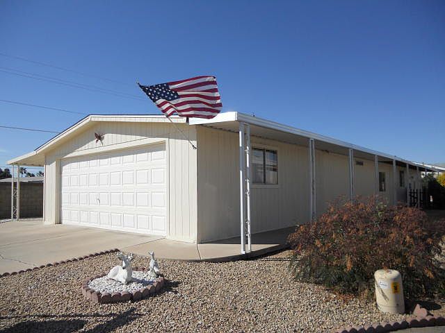 2nd image of 16202 N 33rd Way