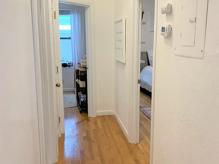 154 F St #1 — Photo 10