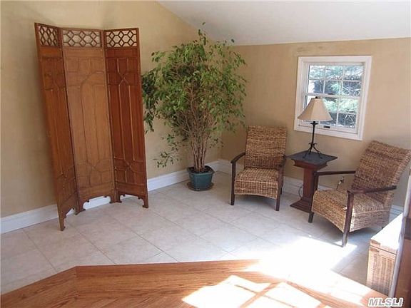3rd image of 3 Piper Ct