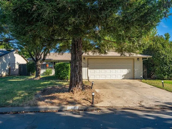 2670 Marvin Trl, Redding, CA 96001
