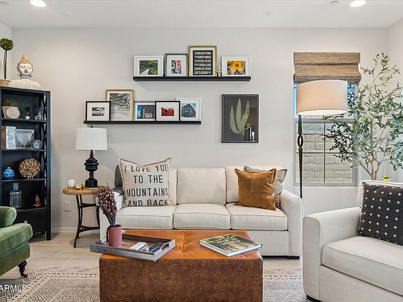 4th image of 32581 N 133RD Avenue