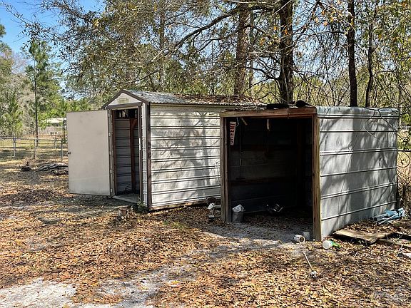 3rd image of 5664 McLeod Cir