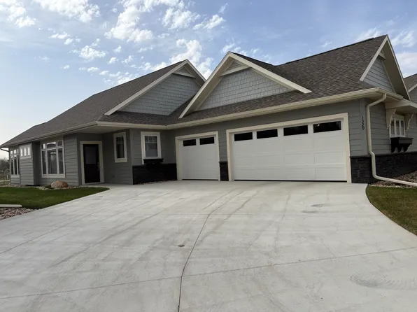 1329 Bluestem Path, Brookings, SD 57006