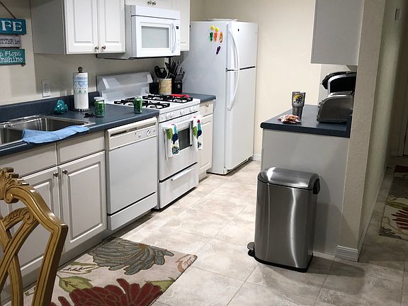 4th image of 531 Washington Ave
