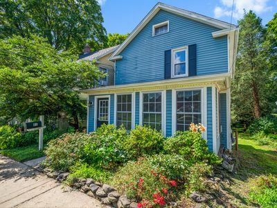 41 Wallingford Rd, Cheshire, CT, 06410