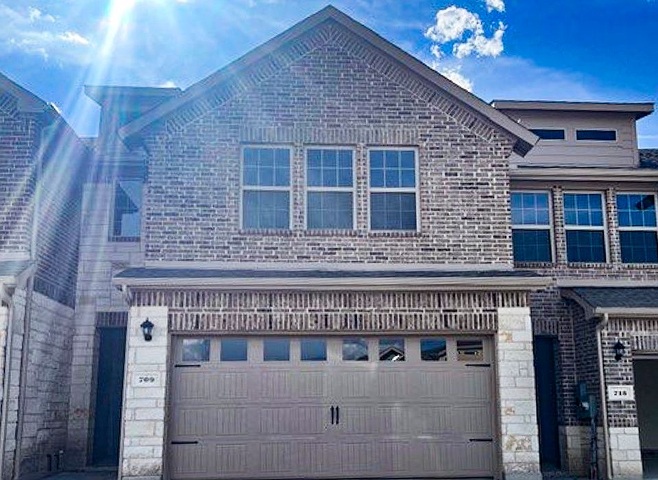 1st image of 709 Lone Rock Dr