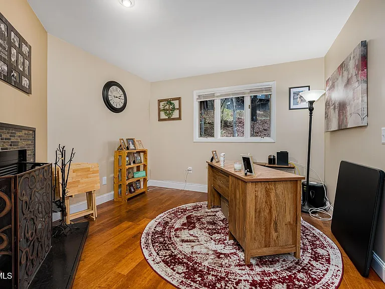 313 Autumn Chase — Photo 11