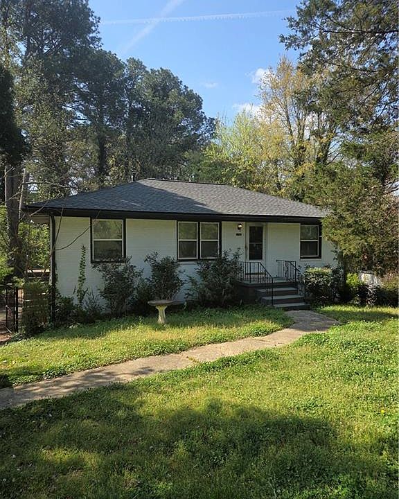 1st image of 1755 McKenzie Dr